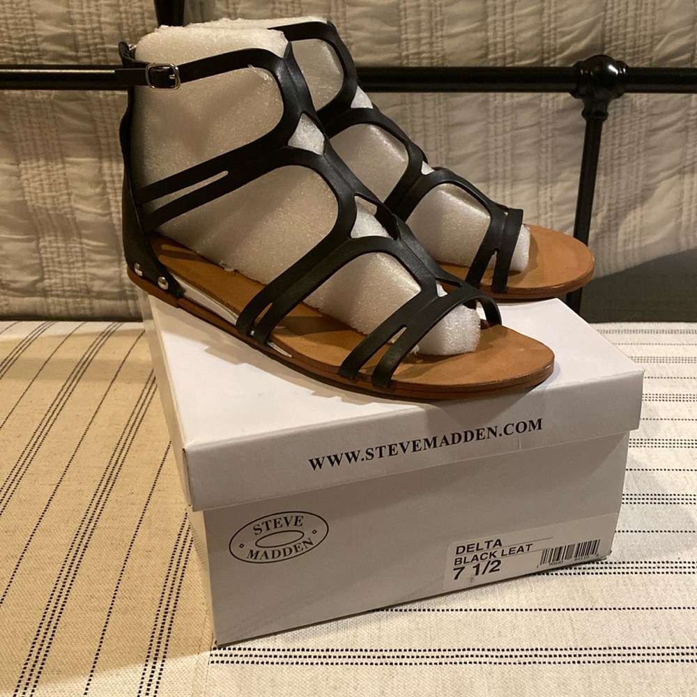 Steve Madden Sandals